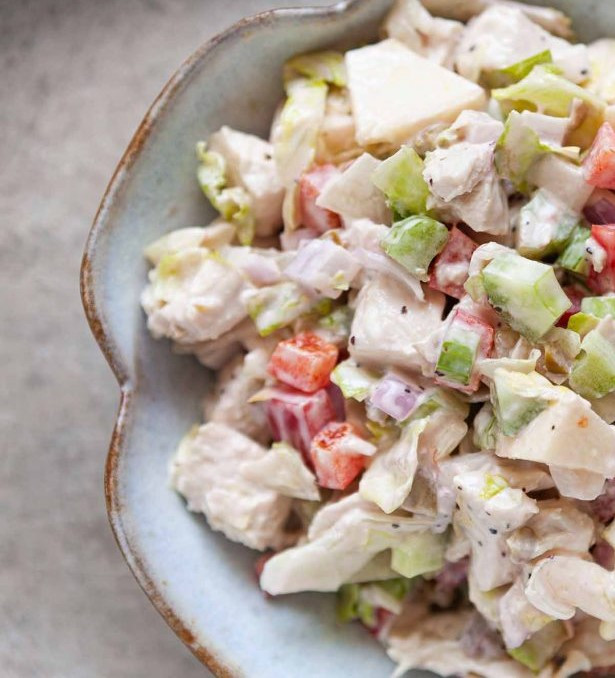 Lotino's classic Ham Meat & Chicken salad / سالاد کلاسیک ژامبون گوشت و مرغ لوتینو