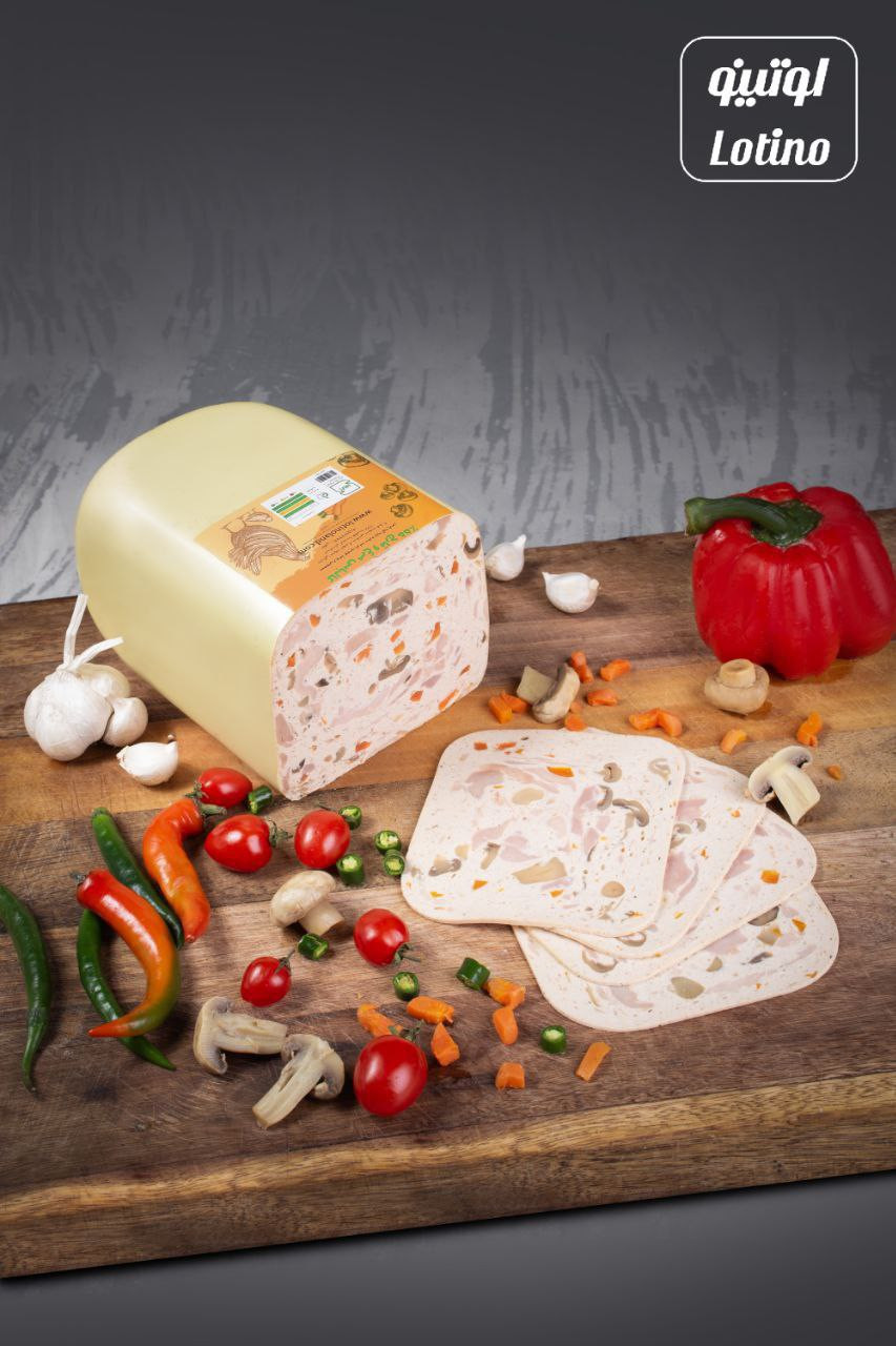 کالباس مرغ و قارچ رول